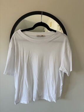 Dex Essential Tee
